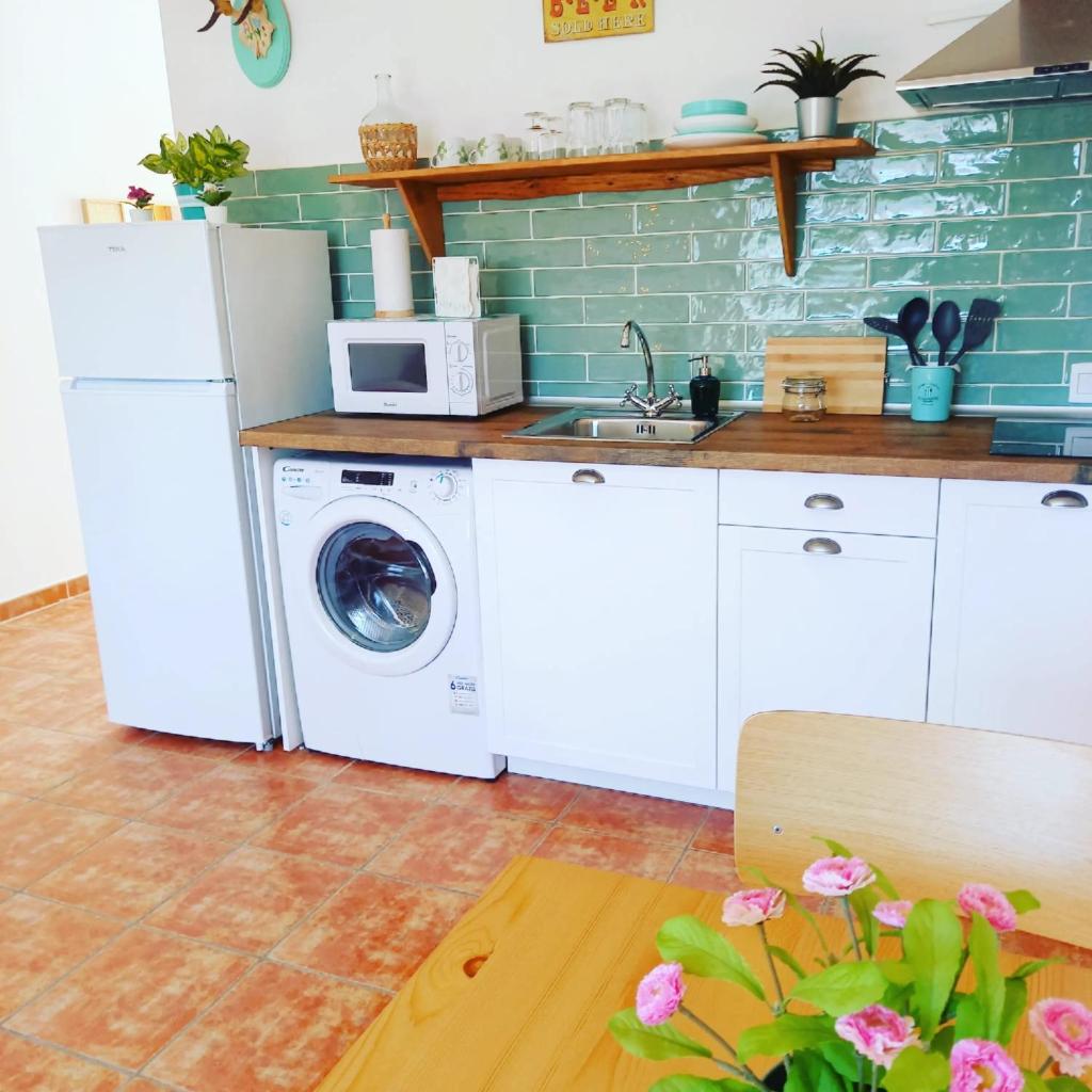 Agua Amarga Design photo 1