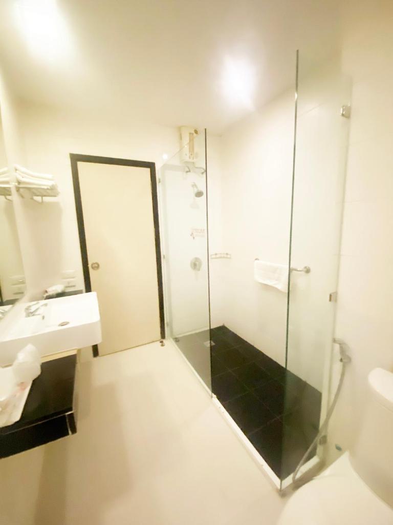 Студио (Номер-студио с двуспальной кроватью), Отель Atrium Boutique