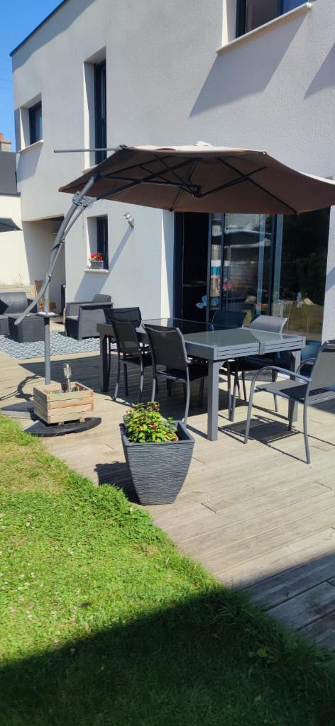 TY SAM BELLE MAISON MODERNE 8 à 10 personnes - PROCHE plages et commerces photo 1