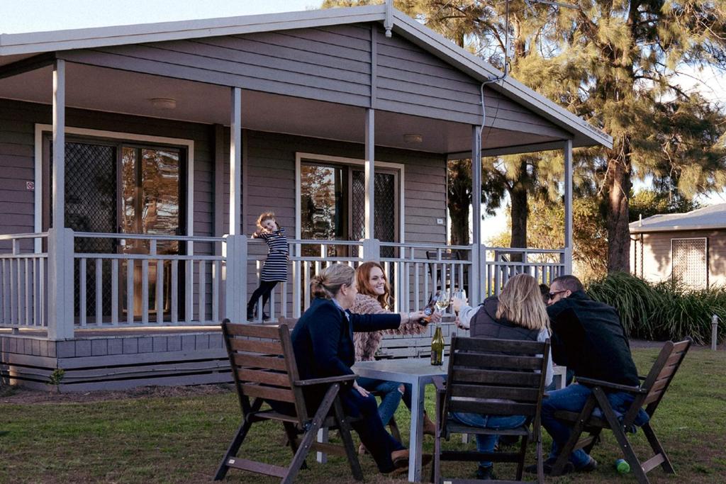 Hunter Valley Resort, Hunter Farm Adventure Centre & 4 Pines at the Farm photo 2