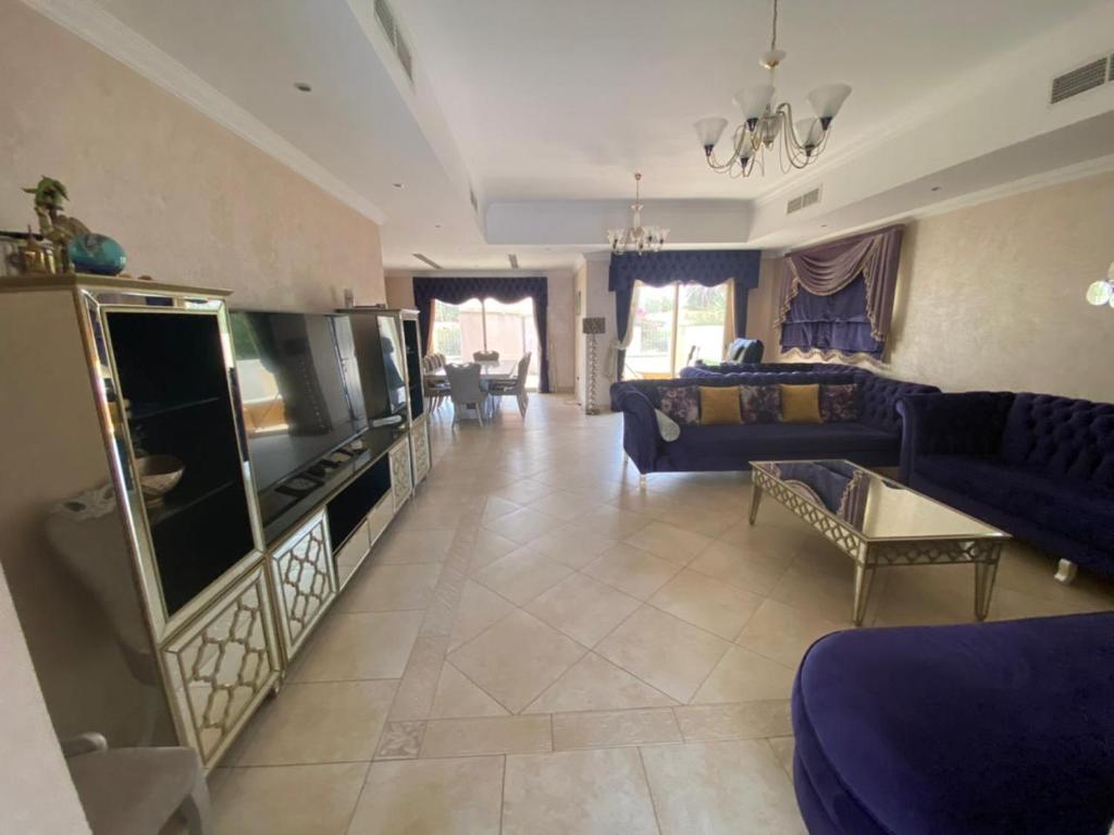 Spacious Villa Al Hamra Village with gulf and Golfcourseview photo 4