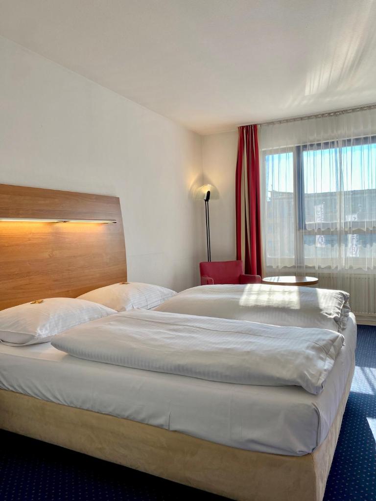 City Hotel Fortuna Reutlingen photo 1