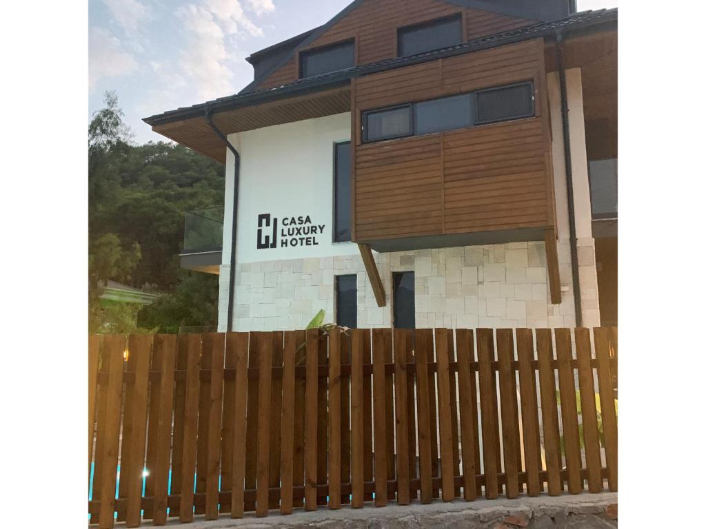 Casa Luxury Hotel photo 2