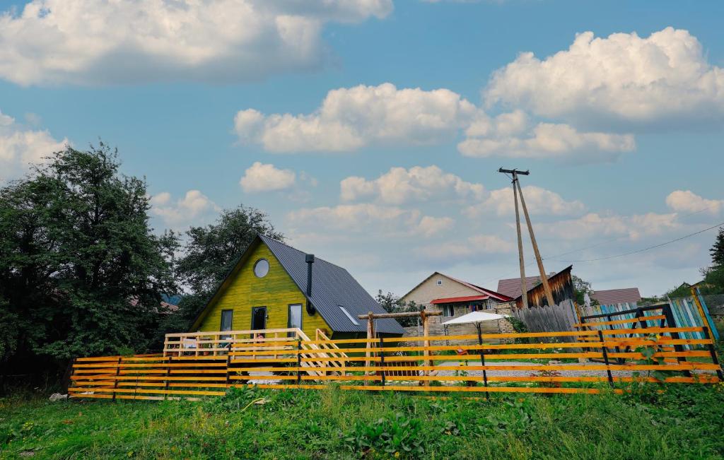 Wooden cottage "green house" in Bakuriani photo 3