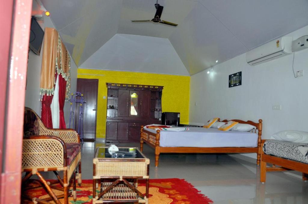 Keratheeram Beach Resort photo 3