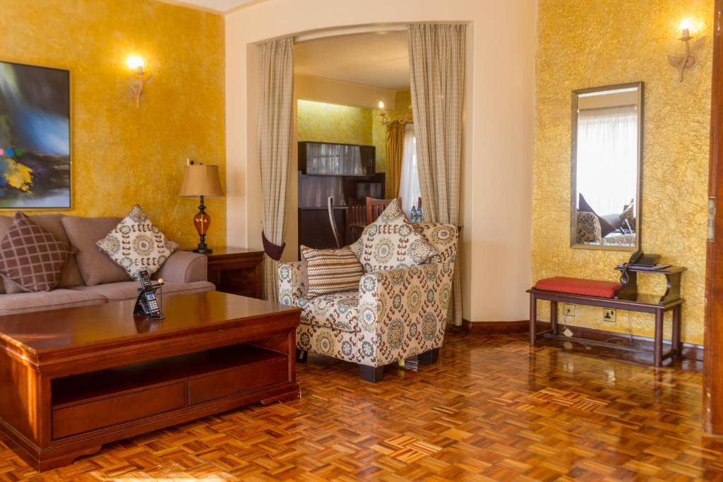 Mimosa Court Apartments photo 4