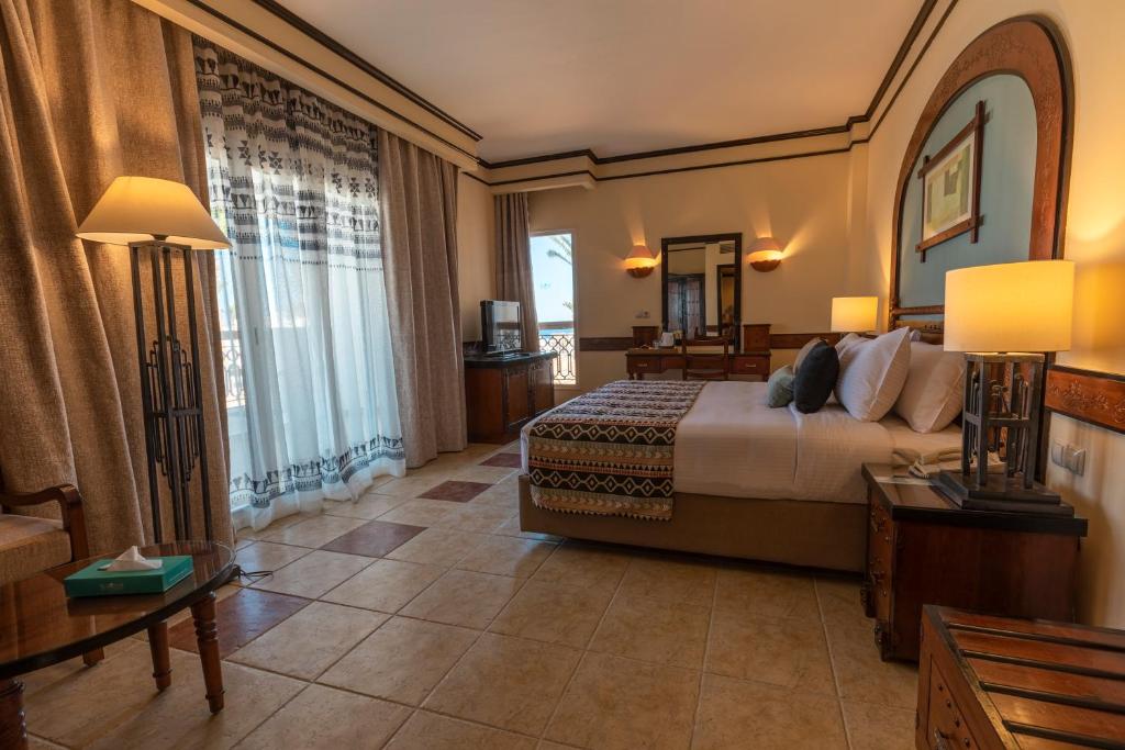 Семейный (Family Suite with Bunkbed), Melton Tiran Resort (ex. Tiran Island)