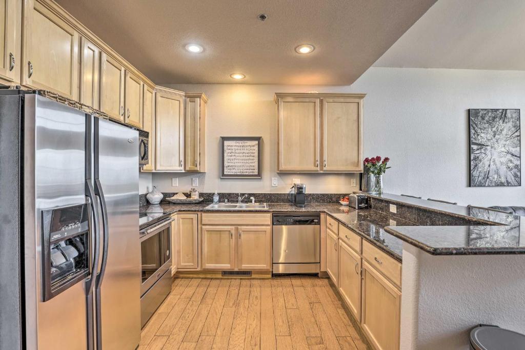 Main St Dillon Condo, 7 Mi to Keystone Resort photo 4