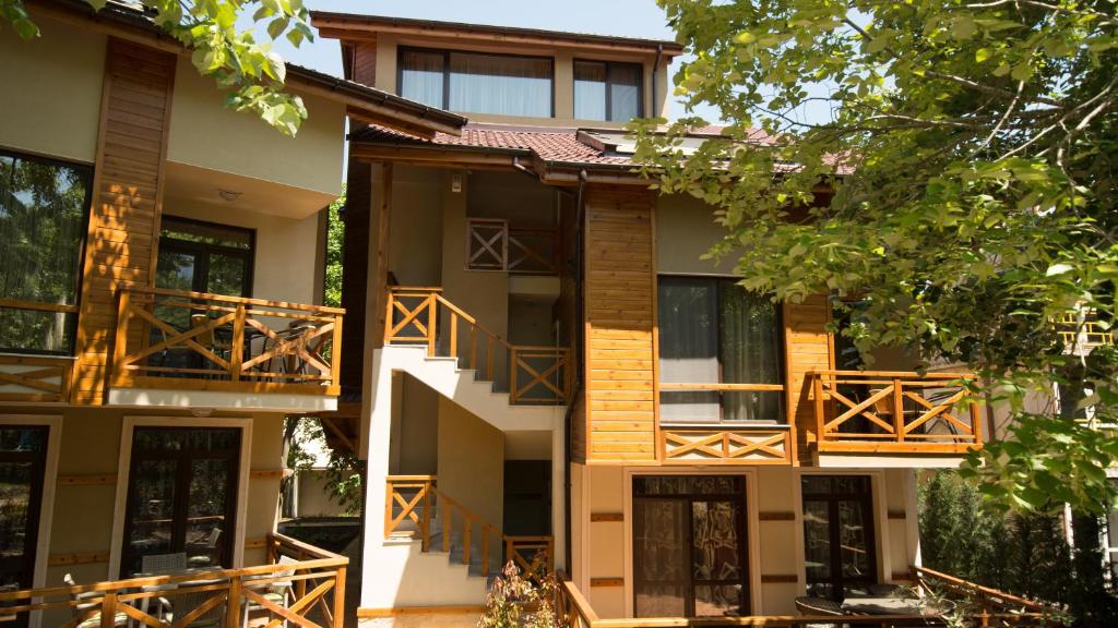 Holiday Village Lozenets photo 2