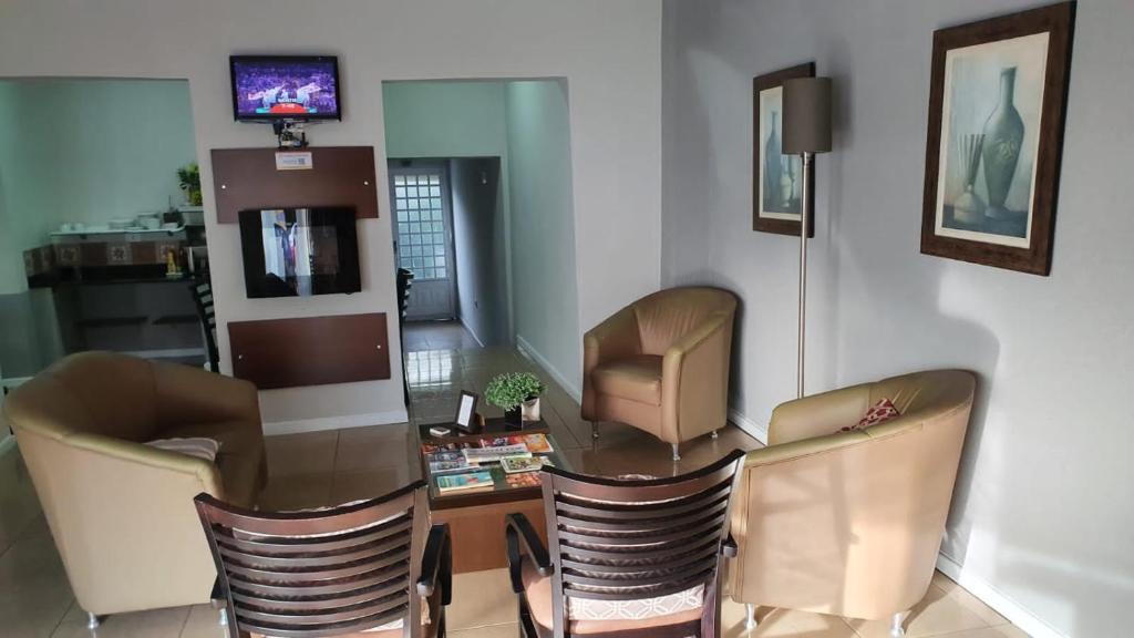 Hotel Apiai photo 3