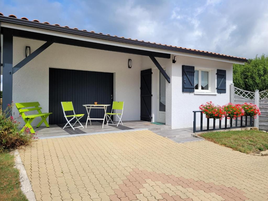 Coquet studio en Médoc, Jacuzzi et climatisation