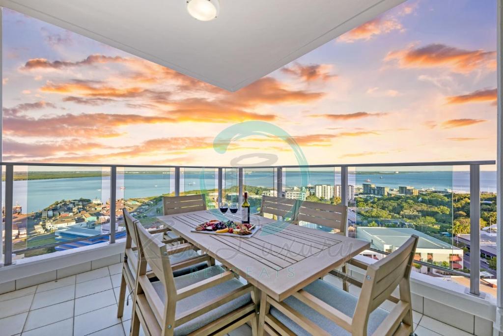 ZEN TOWERS PENTHOUSE Darwin's Exclusive Short Stays Holiday Home photo 3