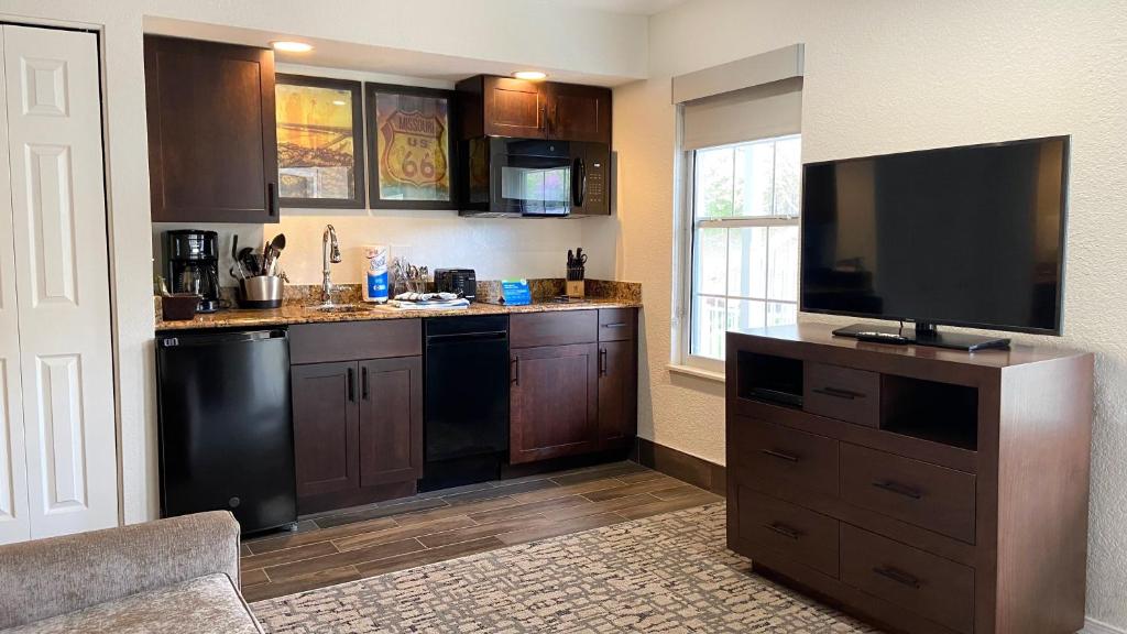 Club Wyndham Branson at The Falls image
