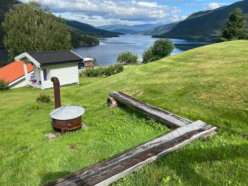 Dyrhaug - hytte med utsikt over Krøderen photo 4