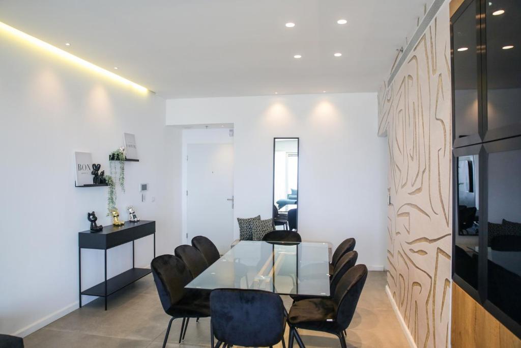 YalaRent Midtown towers TLV photo 3
