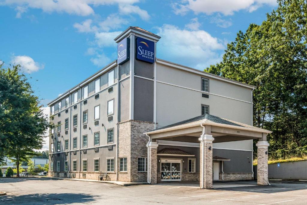 Sleep Inn and Suites at Kennesaw State University image