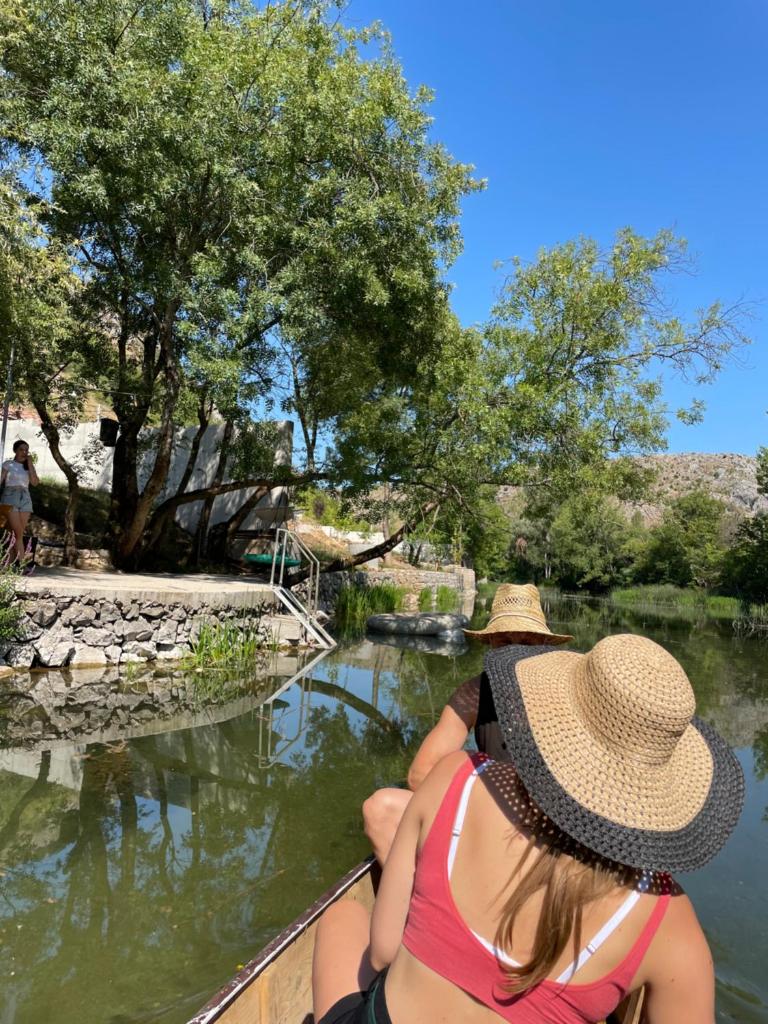 House on the River photo 2