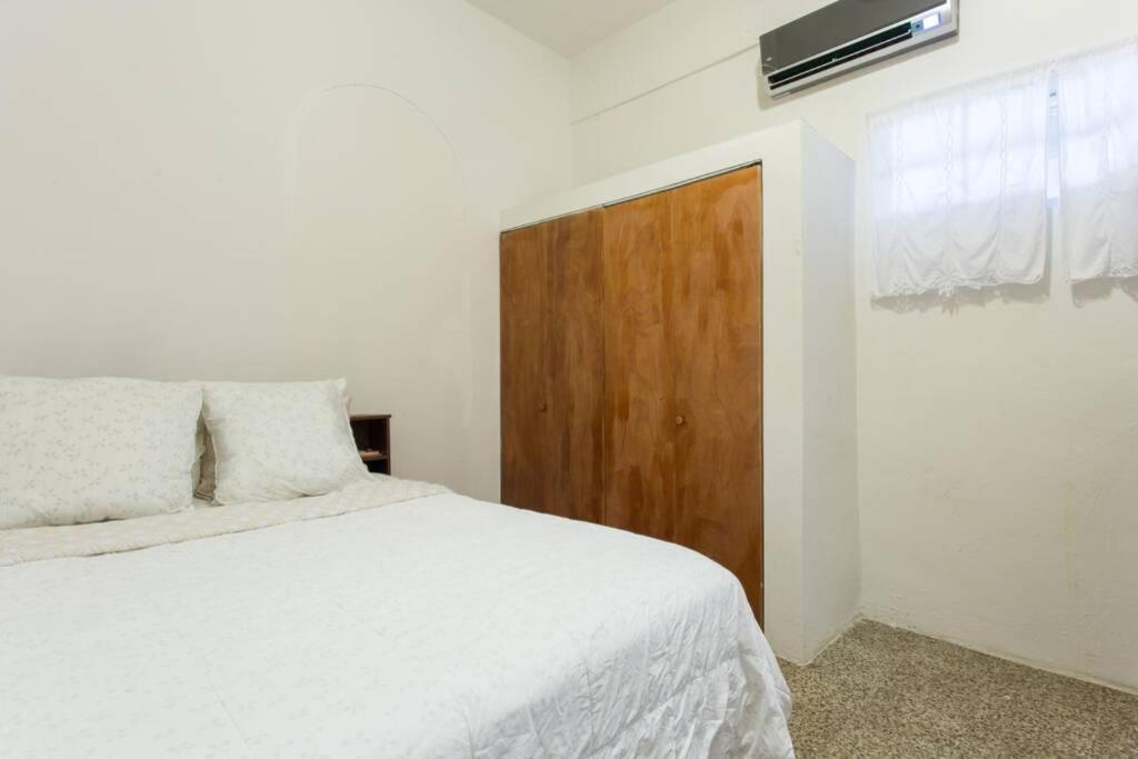 Comfortable and Affordable Deal Close to Beach and Rainforest photo 1