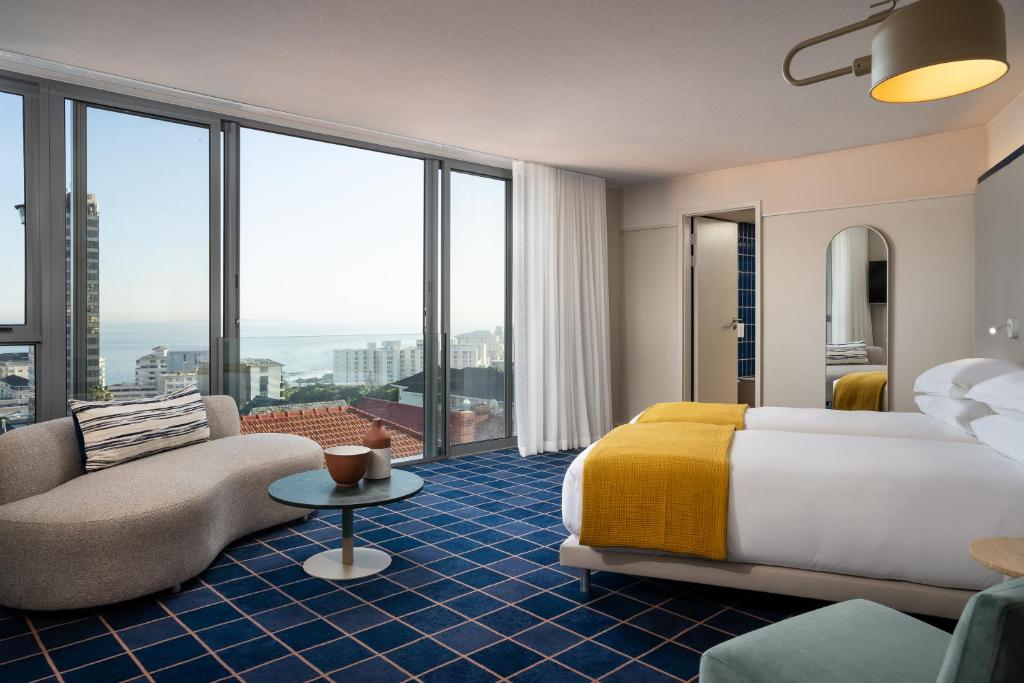 Home Suite Hotels Sea Point Room Type - The Home Superior Sea View