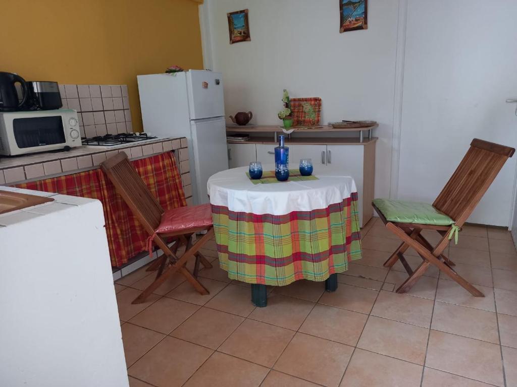 Petit appartement cosy près des plages photo 2