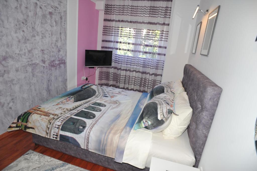 Twins Apartments photo 2