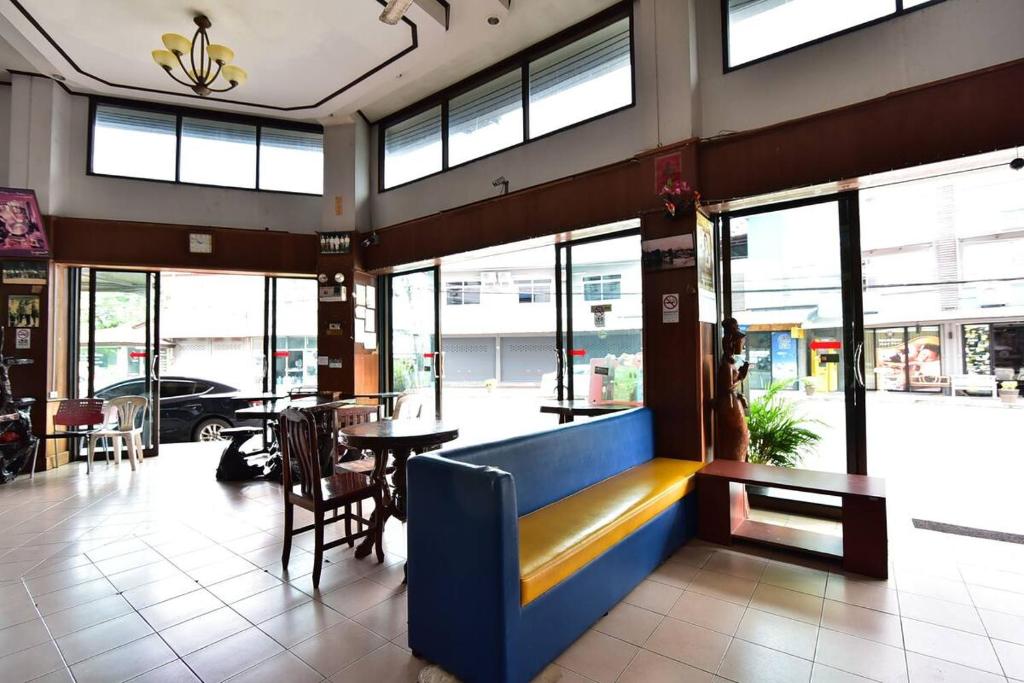 Krabi Grand Hotel photo 3