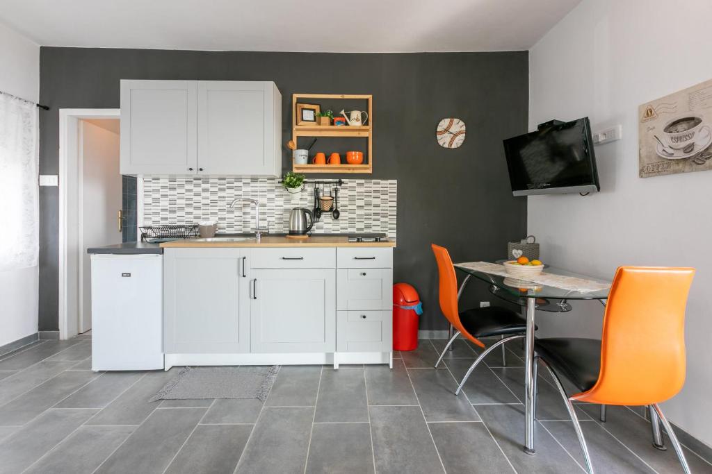 Apartments Predrag photo 4