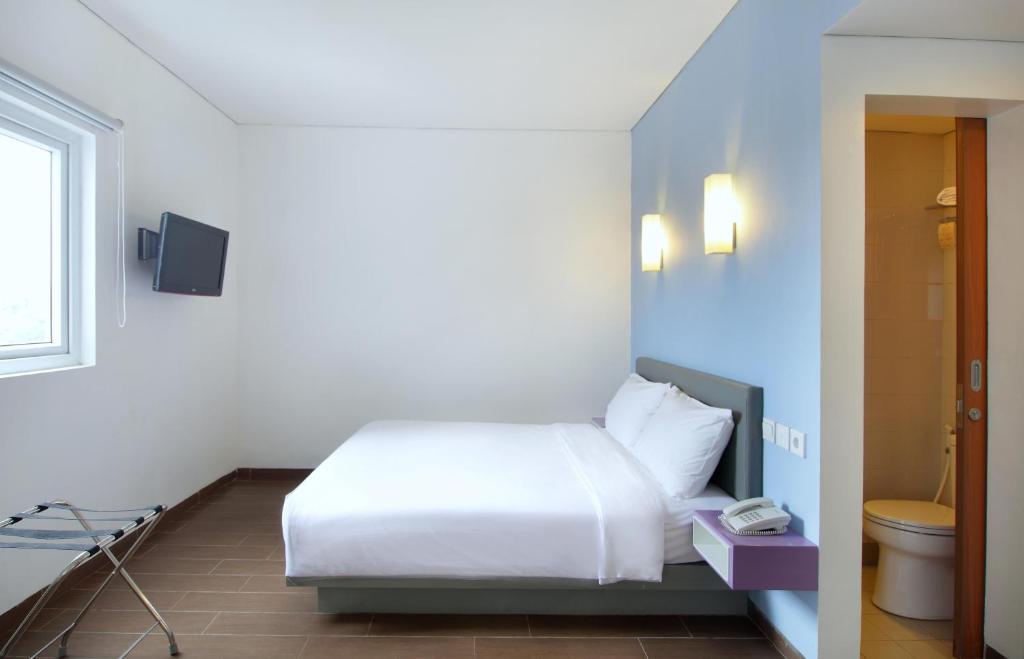 Amaris Hotel Palembang - Tap to explore photos