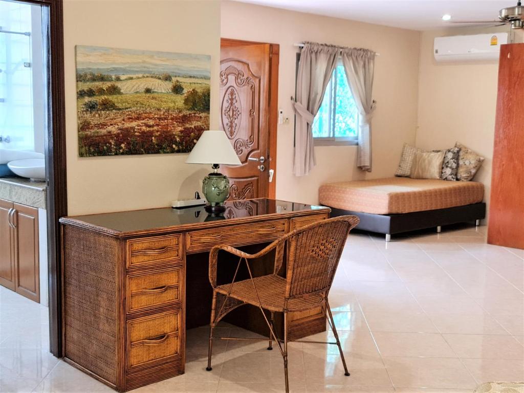 Вилла (Вилла «Гранд» с бассейном и гидромассажной ванной), Отель Butterfly Garden Boutique Residences by Luxury View