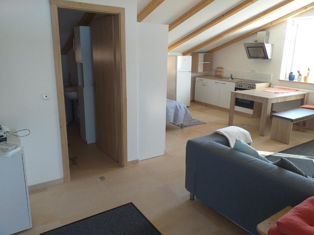 Apartment Business photo 4