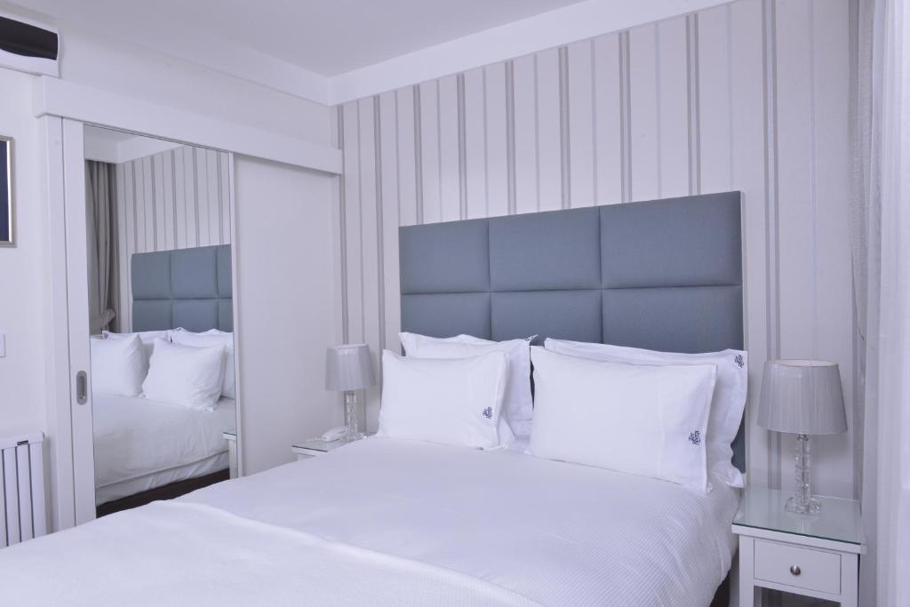 Ten Rooms Istanbul Hotel photo 4