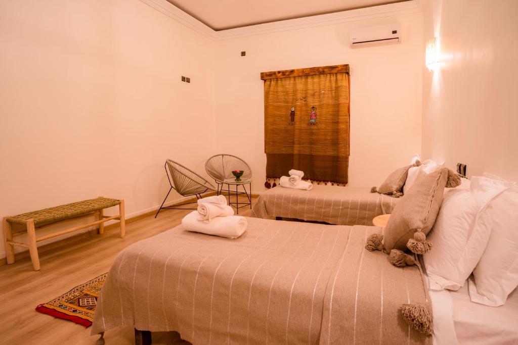 RIAD TUMAST photo 2