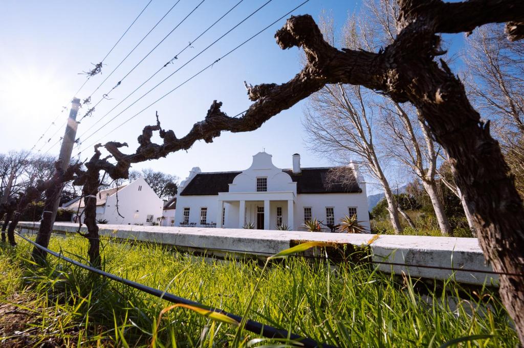 Holden Manz Country House photo 3