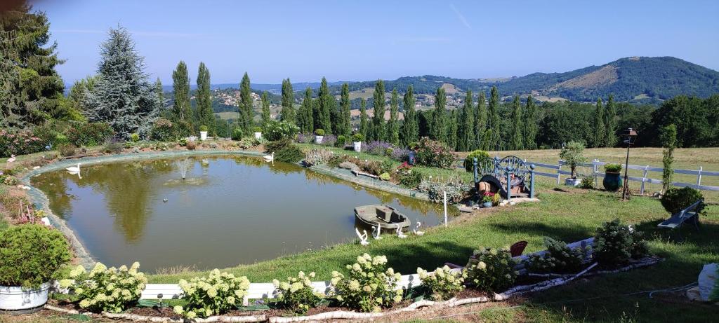 Domaine Le Lanis Chambre d'hôtes piscine spa photo 3