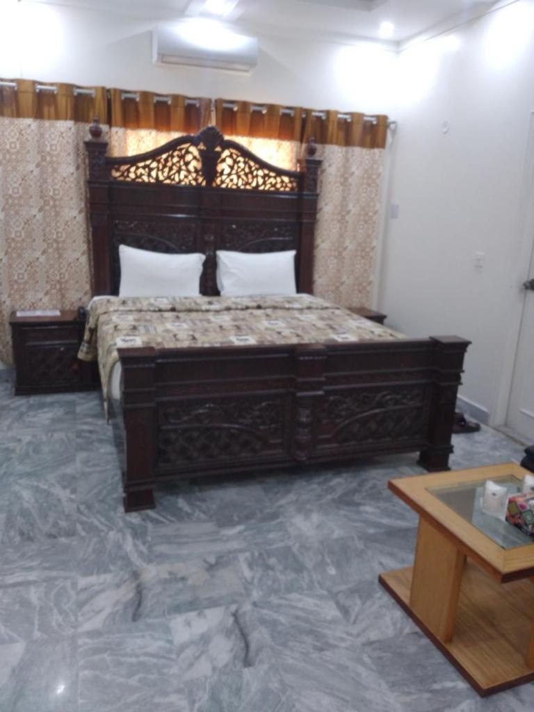 Clifton Lodge Guest house photo 4