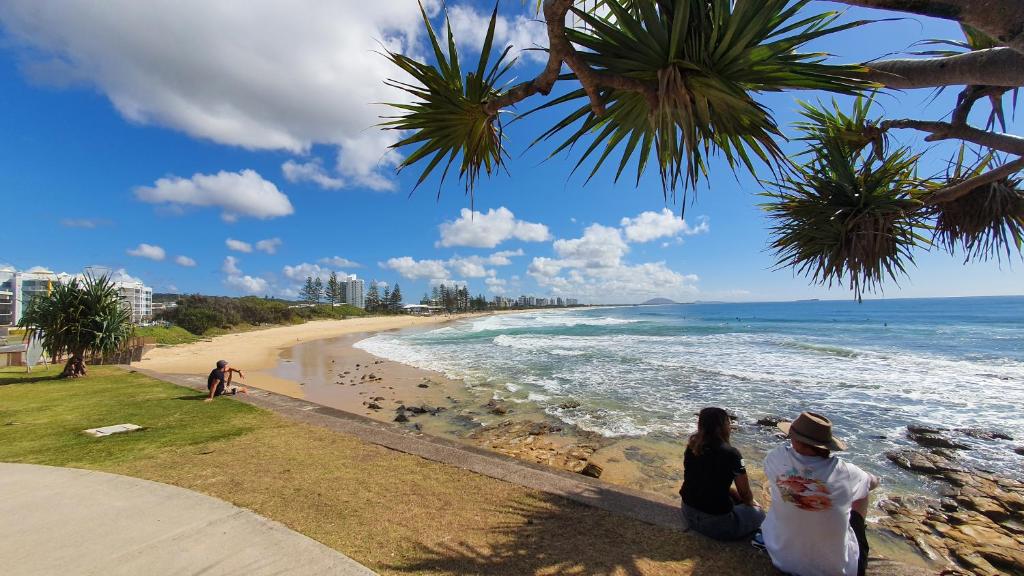 Alex Beach Cabins and Tourist Park photo 3