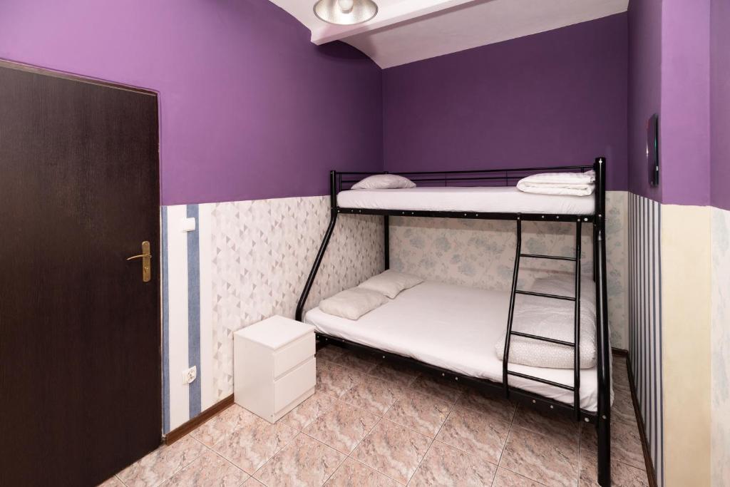 Трехместный (Трехместный номер с общей ванной комнатой), Jopi Hostel Katowice Centrum