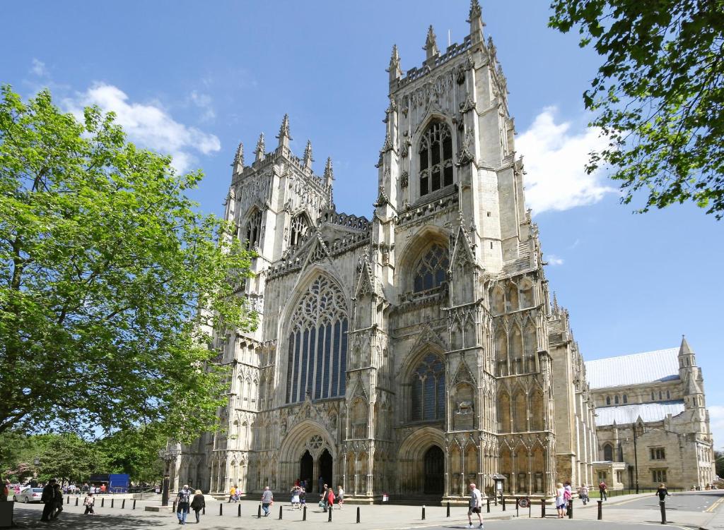 Stodham Studio - one bed near York Minster - Tap to explore photos
