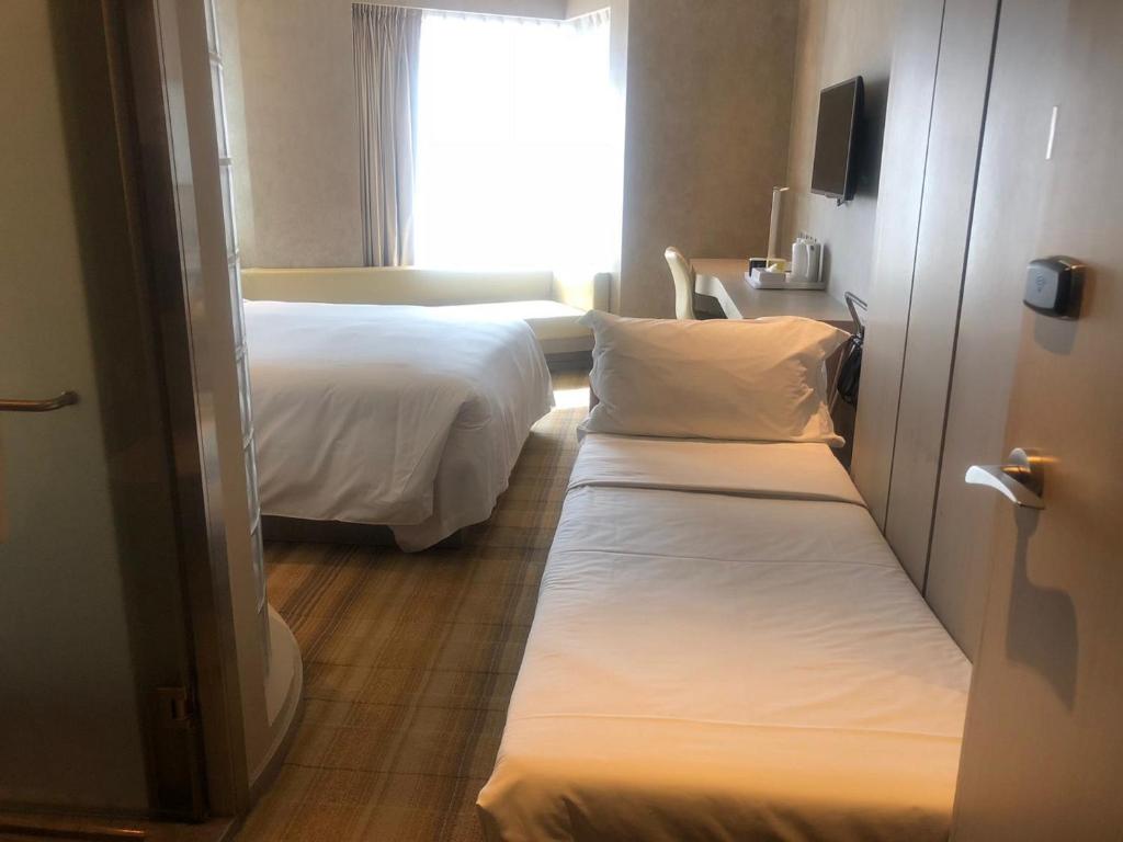 Holiday Inn Express Hong Kong Mongkok, an IHG Hotel photo 2