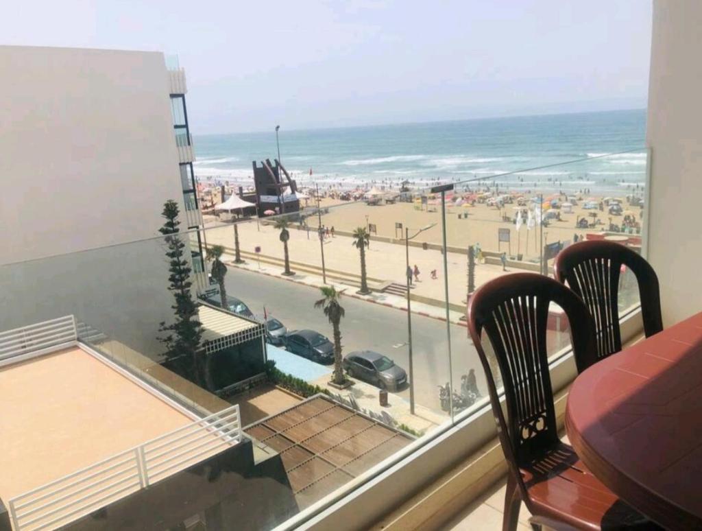 Appartement a Mehdia avec vue sur la plage photo 3