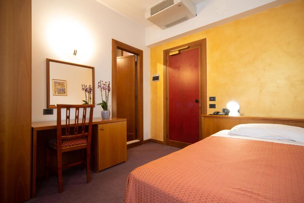 Hotel Cima photo 2