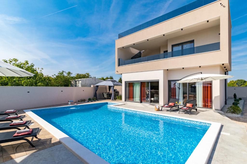 Villa Sea View Mandriol