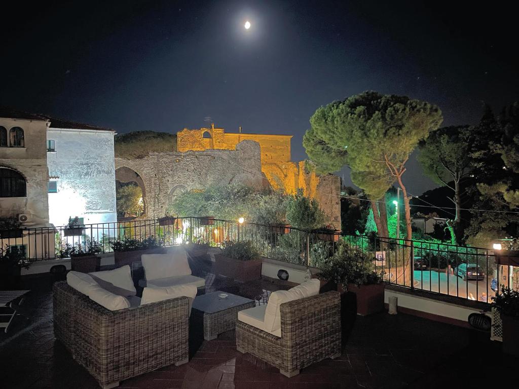 Antica Porta Residence, in the center of Ravello, 3 min walk within Villa Rufolo and the main Square photo 3
