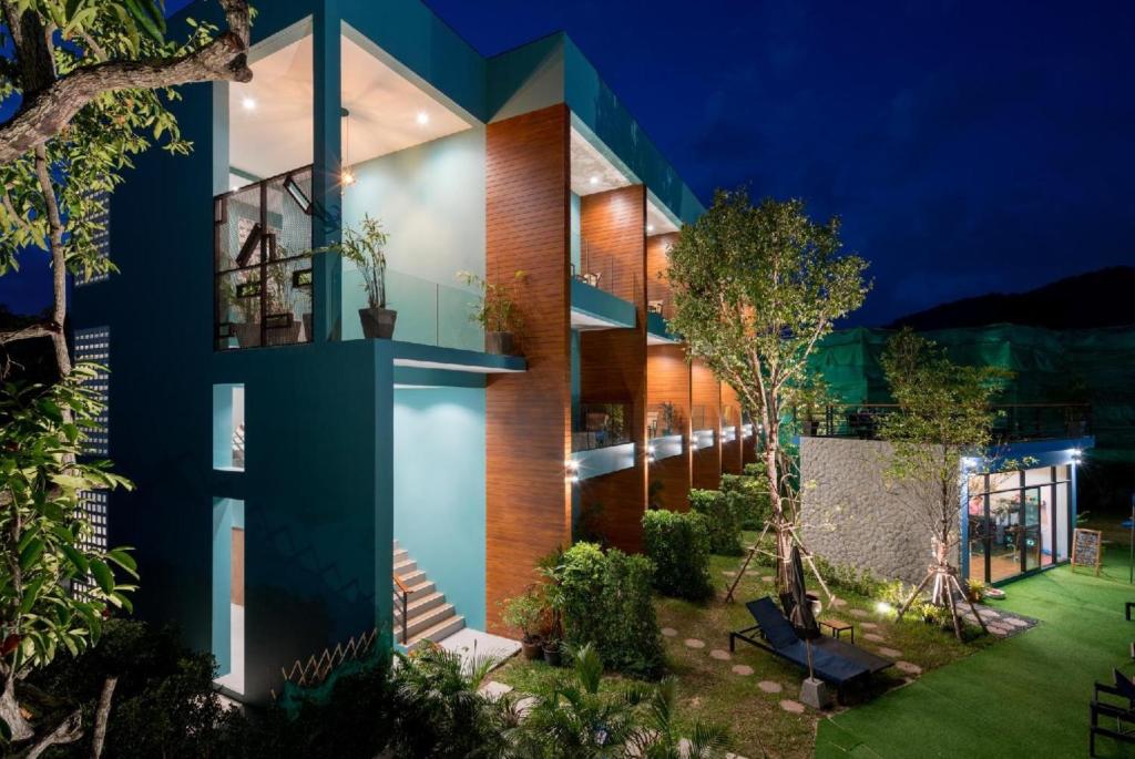 Двухместный (Улучшенный двухместный номер с 1 кроватью), Peace Blue Naiharn Naturist Resort Phuket
