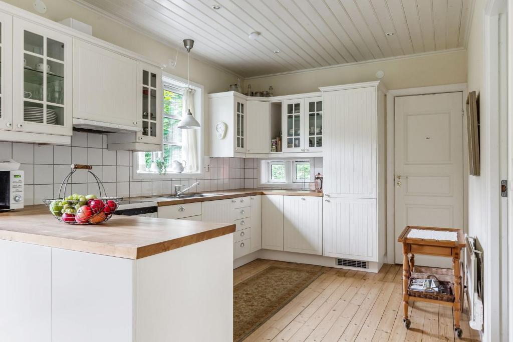 Nice holiday home in Rydaholm close to lake photo 4
