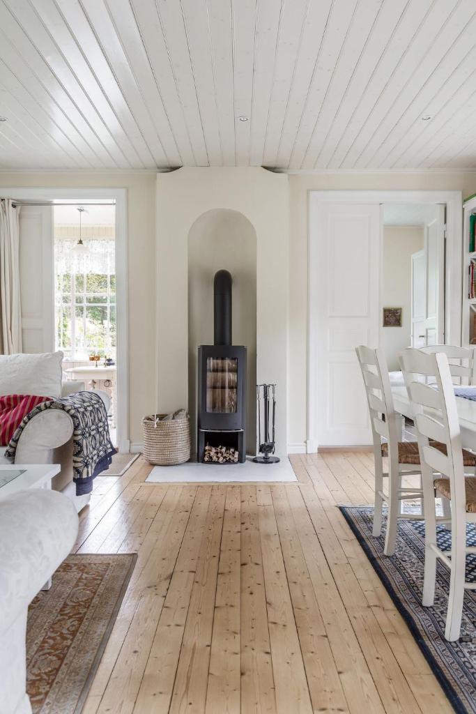 Nice holiday home in Rydaholm close to lake photo 3