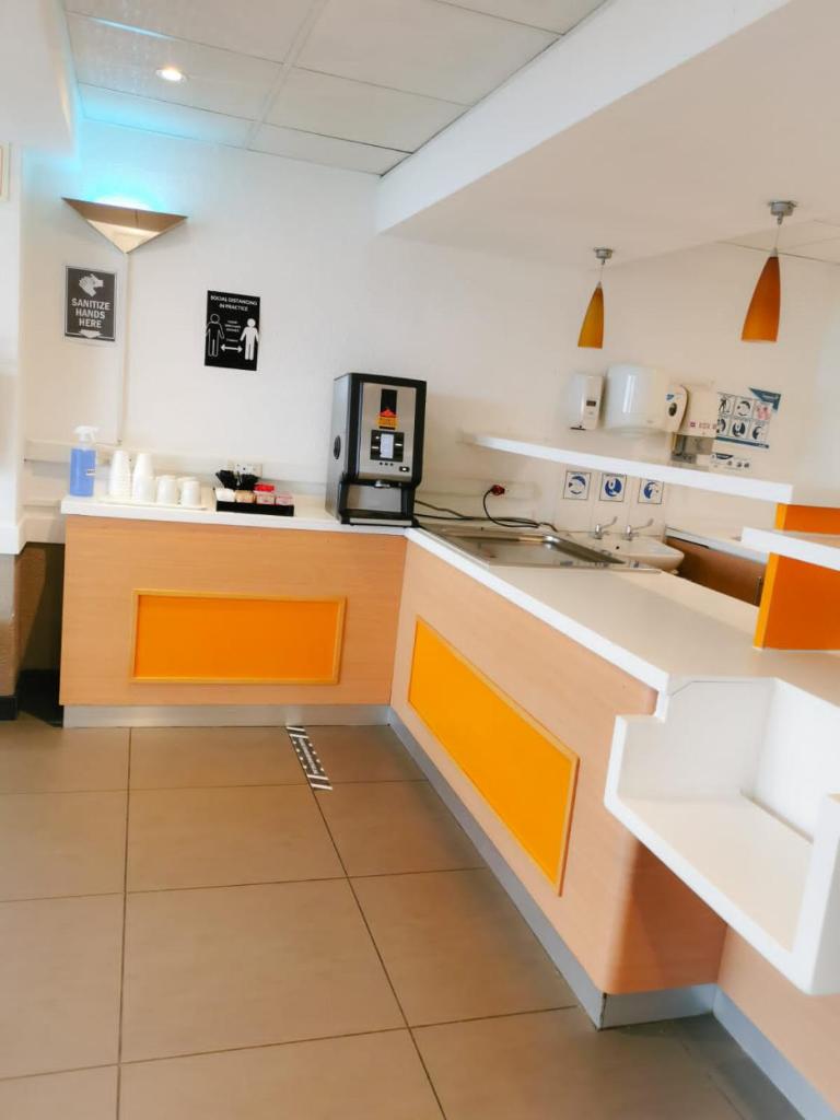 Ecomotel Grayston previously known as SUN1 Wynberg photo 3