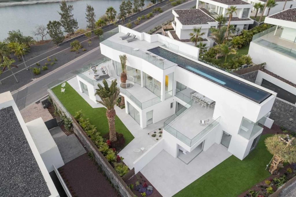 KARAT Villa Abama - DAILY MAID SERVICE