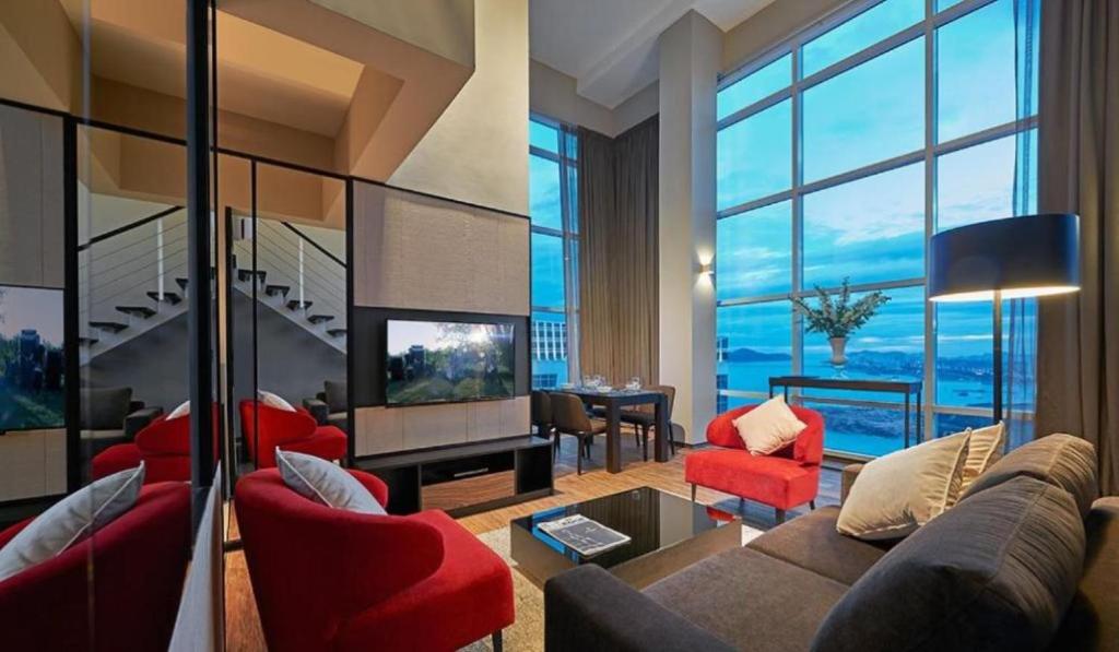 Maritime Luxury Suites photo 4
