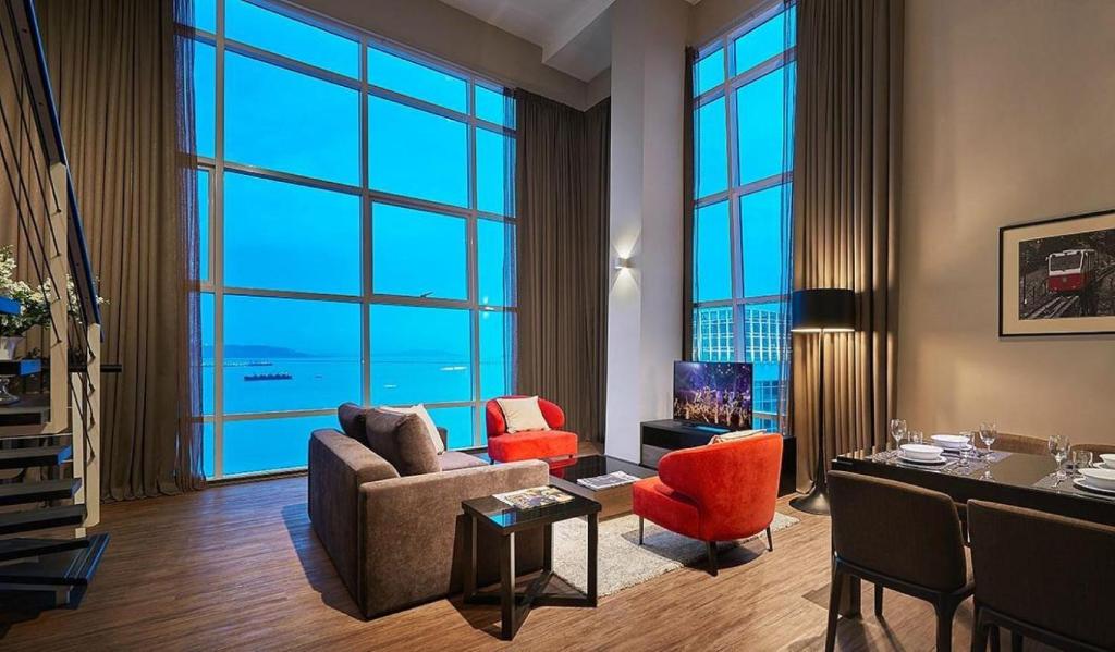 Maritime Luxury Suites photo 2